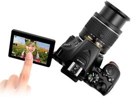 Nikon digitalni fotoaparat D5600 sa 18-55mm AF-P VR