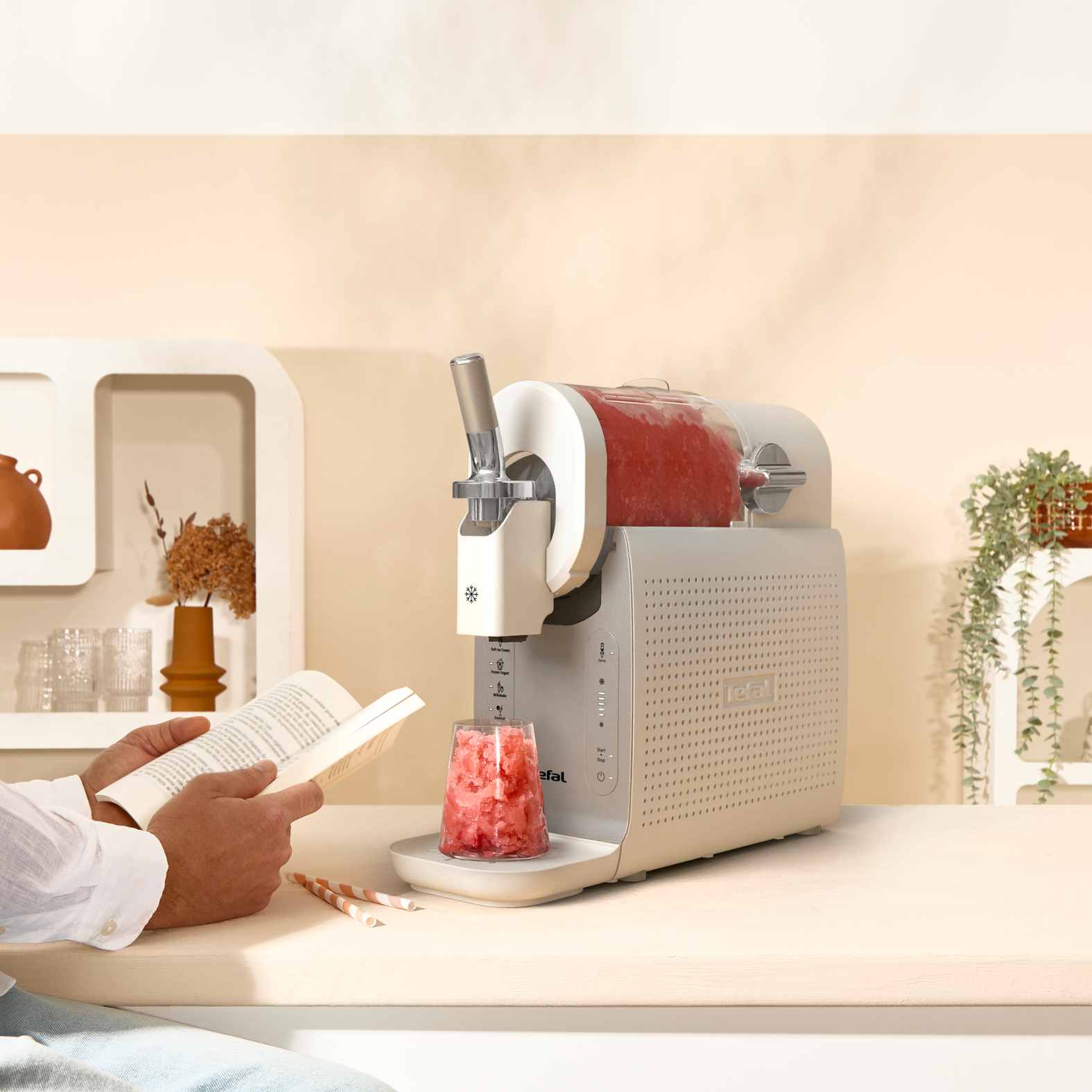 IG803AE0 TEFAL APARAT ZA SLADOLED FREZZI INSTANT 16U1