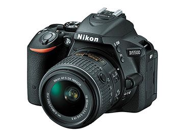 Nikon digitalni fotoaparat DSLR D5500 18-55mm 