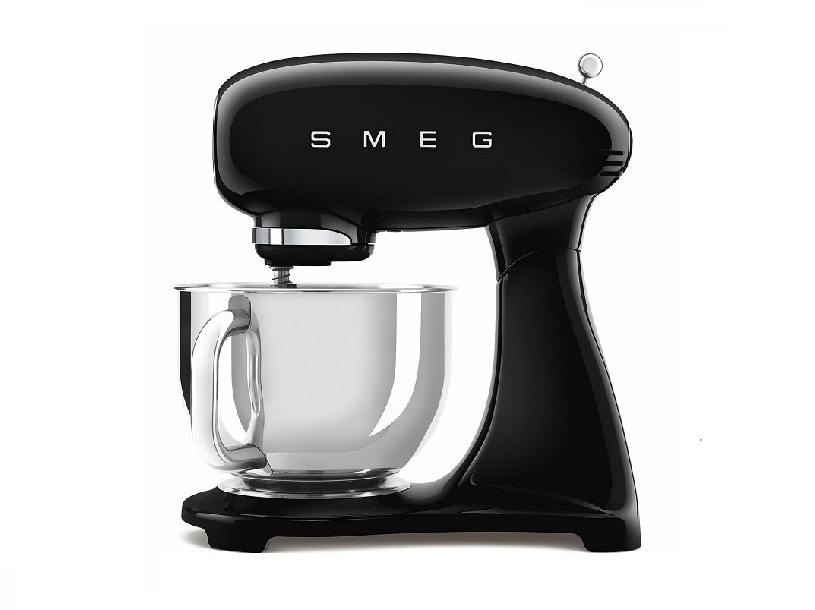Smeg kuhinjski robot crni SMF03BLEU